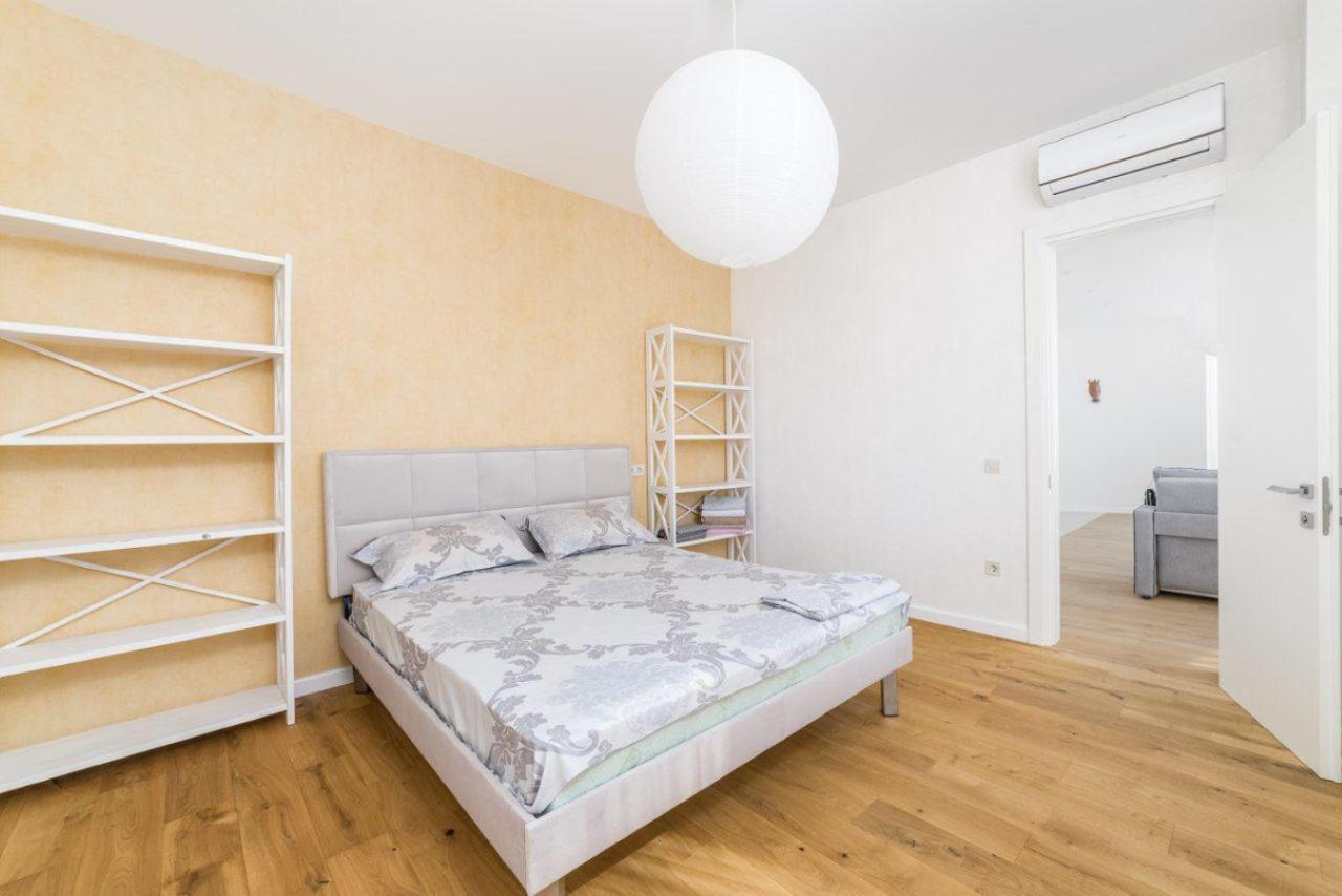 Gagarin Plaza Design Apartment Odessa Exterior foto